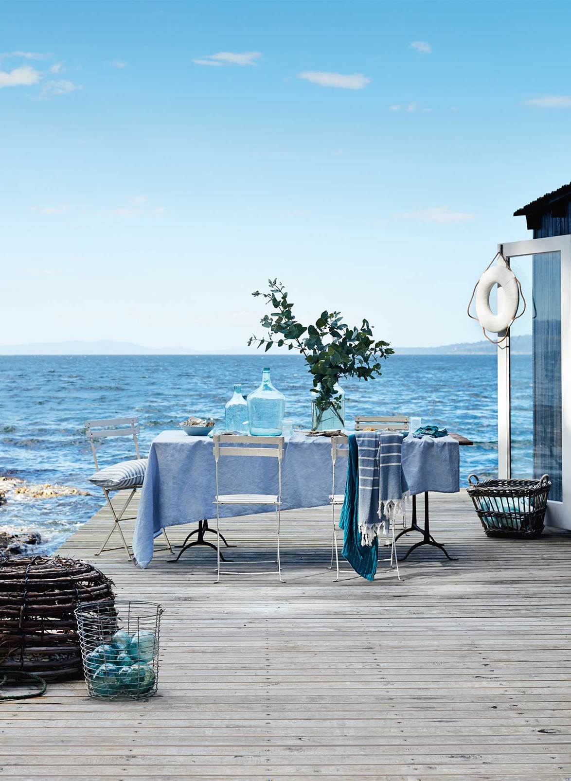 terrasse en bois vue mer