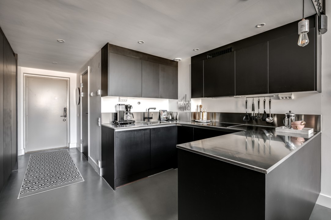 cuisine noire en U