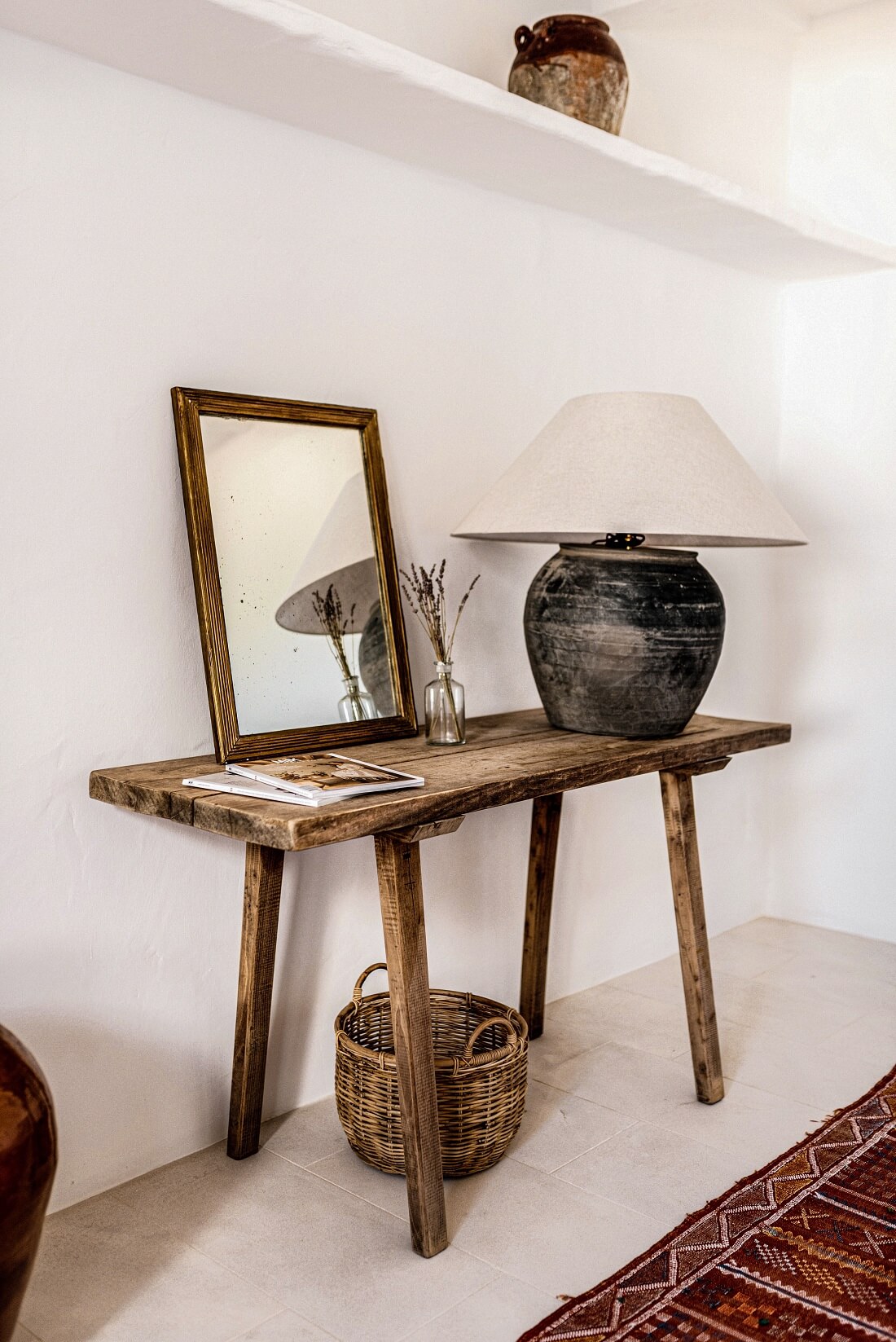 entrée avec console décoration rustique chic