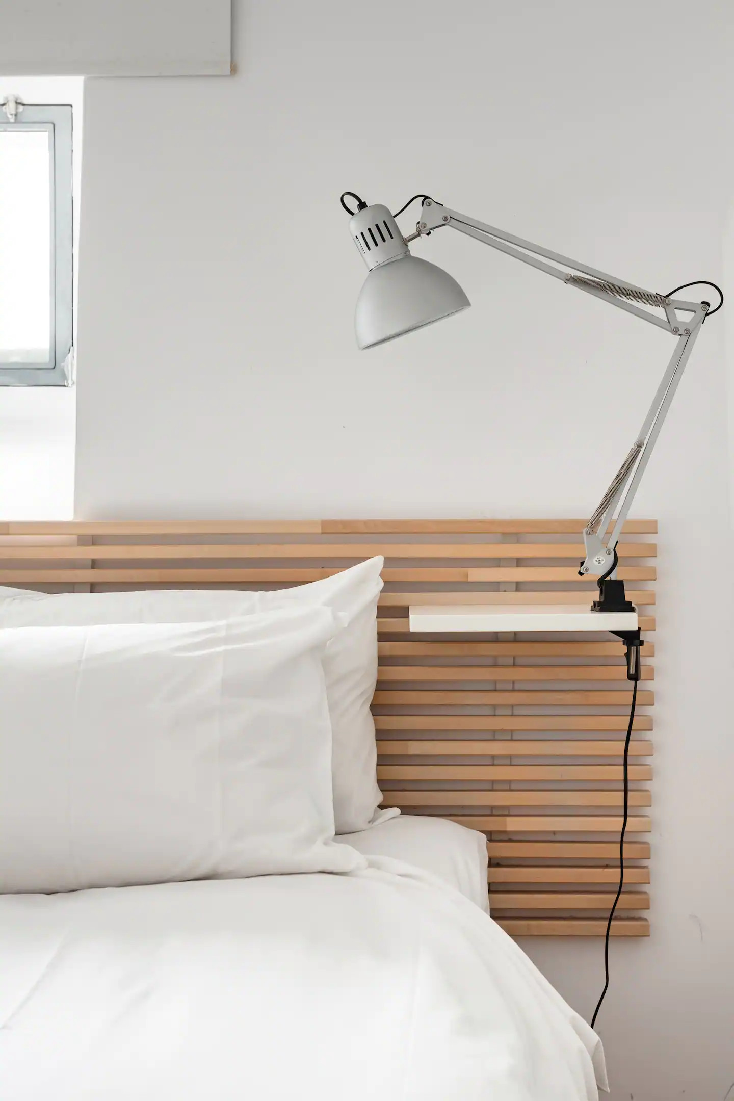 chambre minimaliste blanc et bois chambre minimaliste blanc et bois
