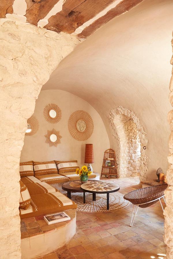 salon maison en pierres Mas Vermentino salon maison en pierres Mas Vermentino
