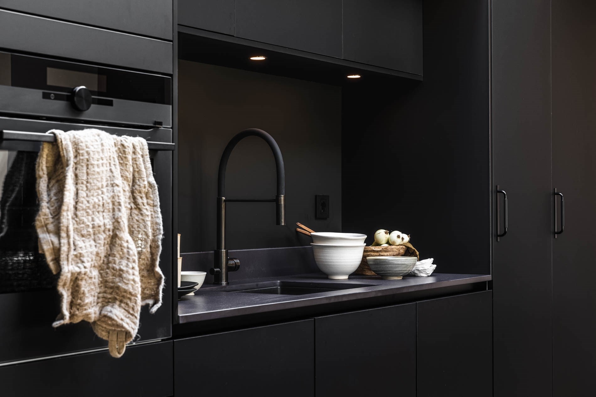 cuisine design noire