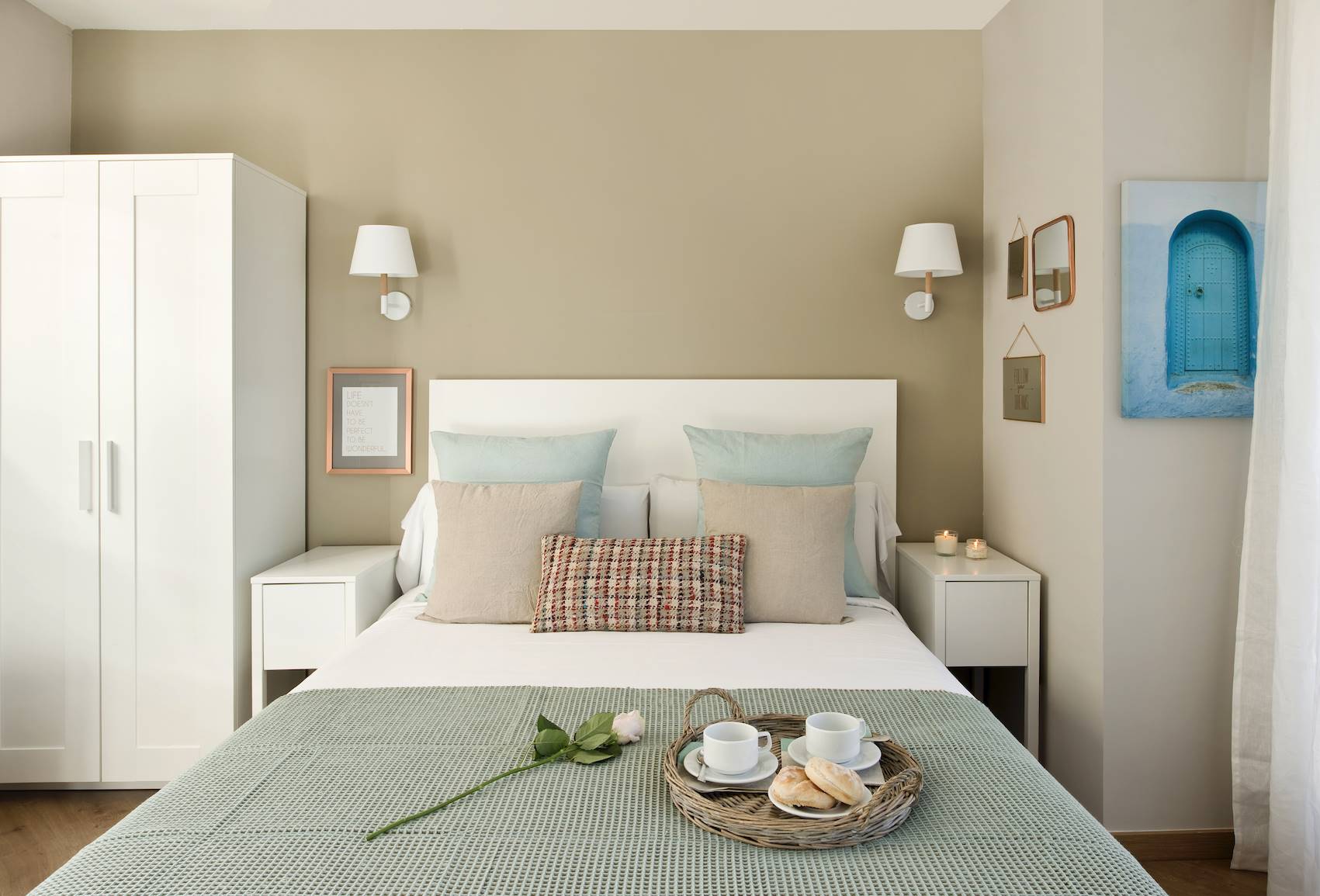 chambre décoration vert et blanc