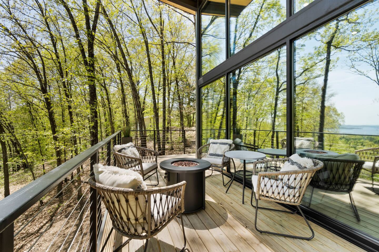terrasse bois mini maison contemporaine vitrée terrasse bois mini maison contemporaine vitrée