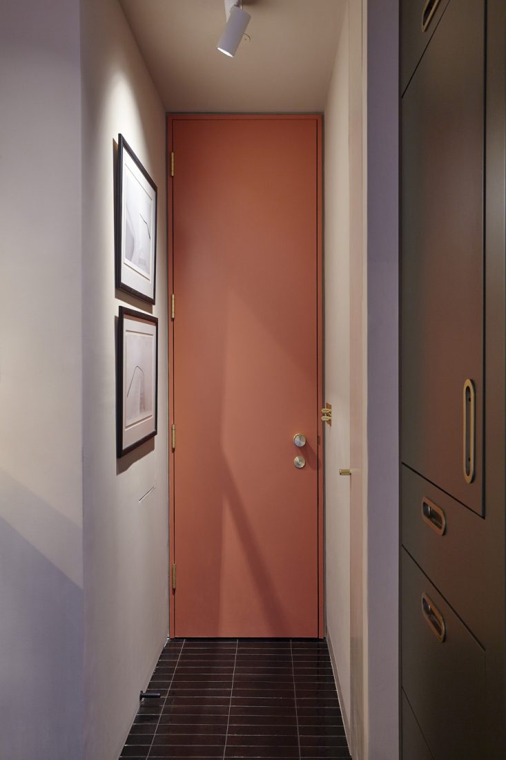 entrée studio transformé en deux-pièces entrée studio transformé en deux-pièces