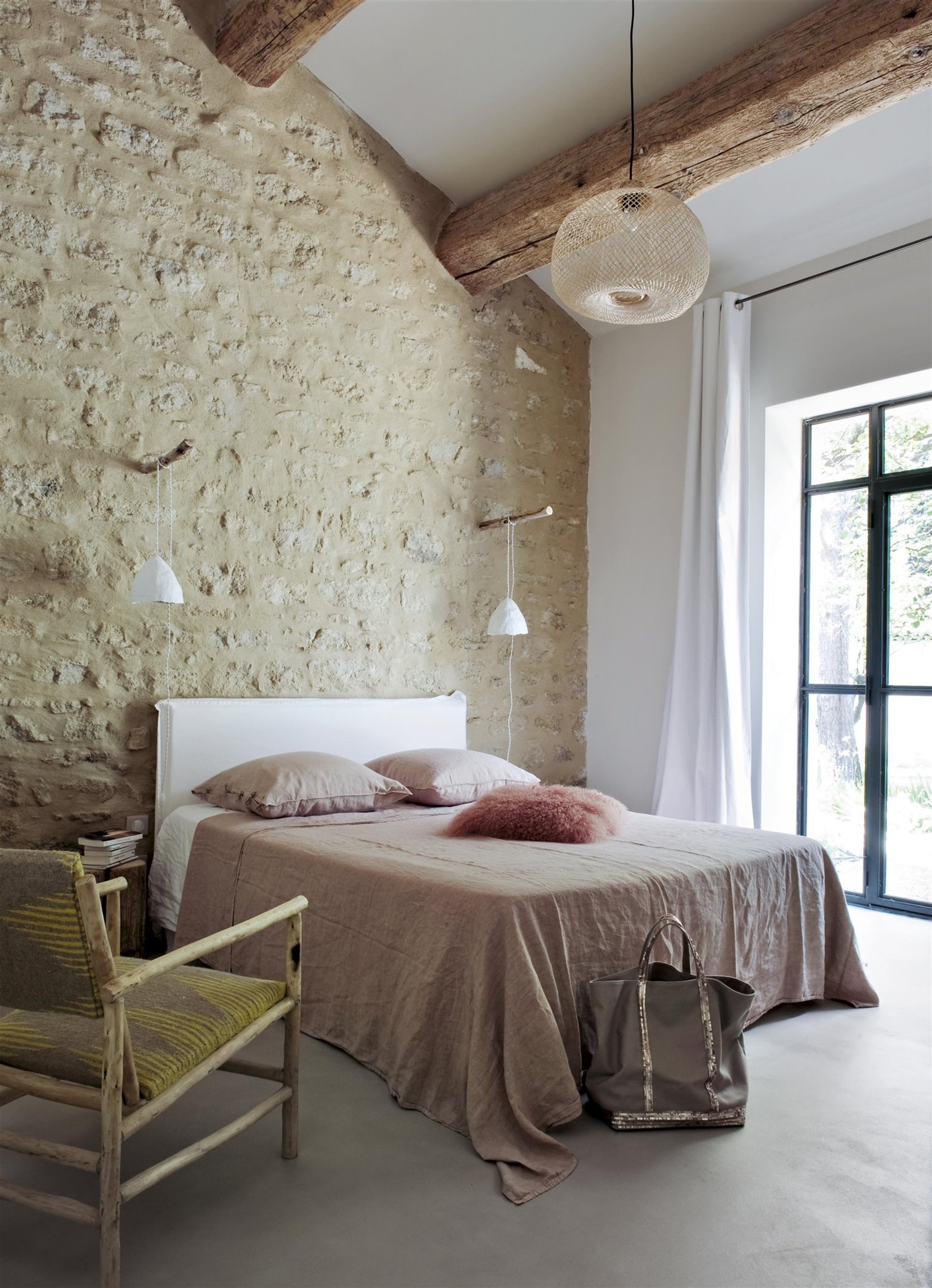 chambre mur en pierres et poutres décoration design chambre mur en pierres et poutres décoration design