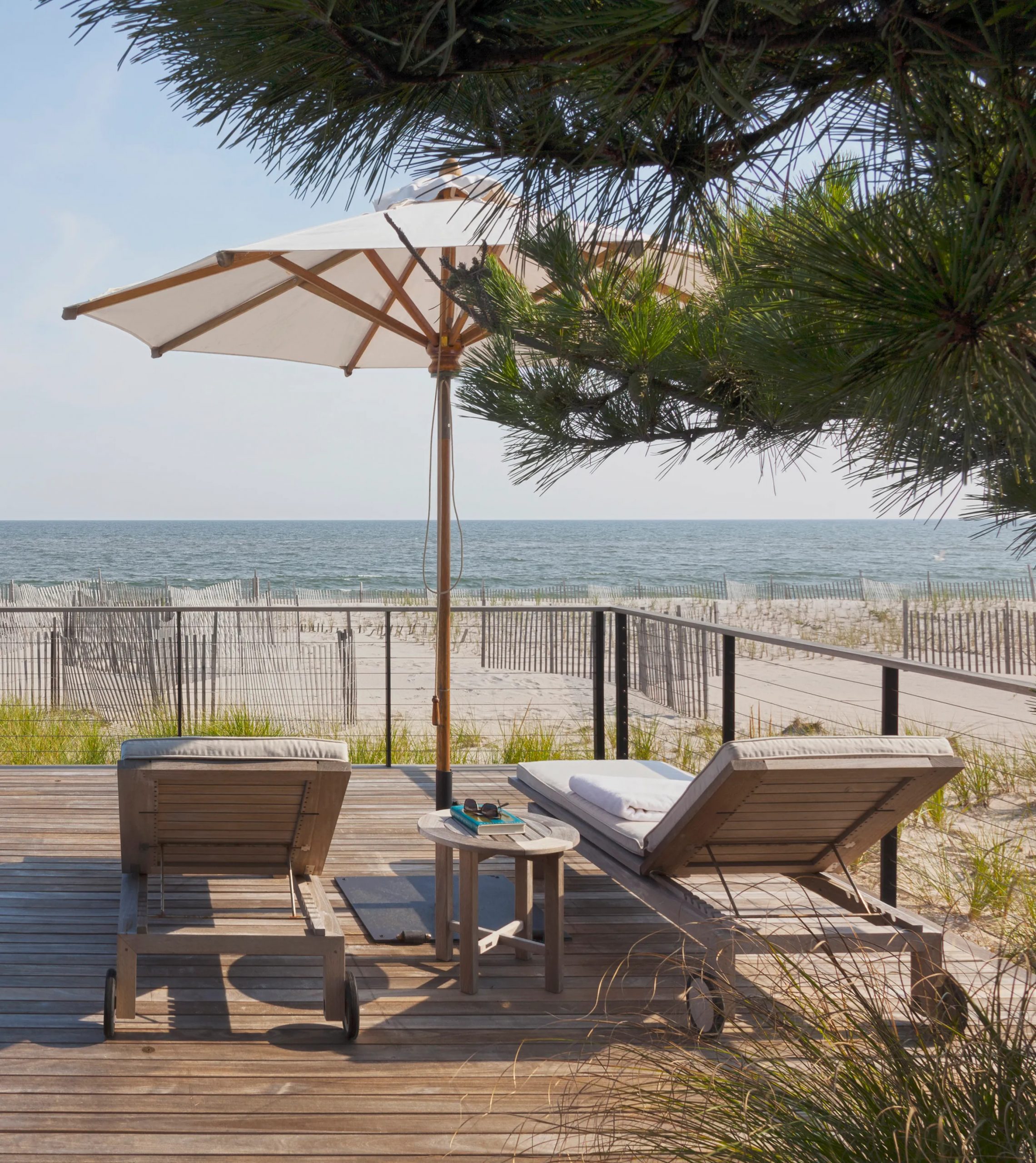 terrasse en bois sur le sable terrasse en bois sur le sable