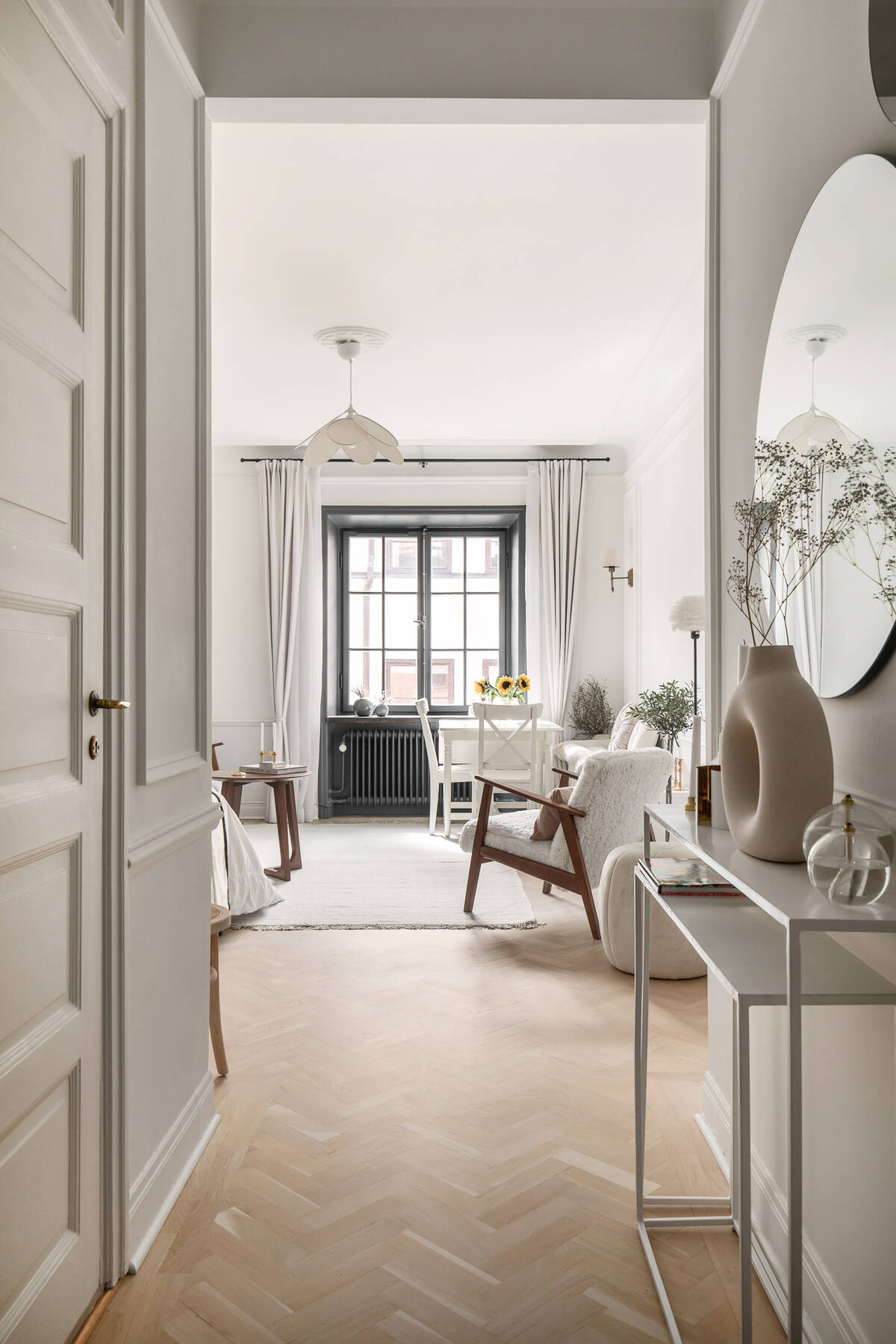 entrée studio 30m2 décoration contemporaine