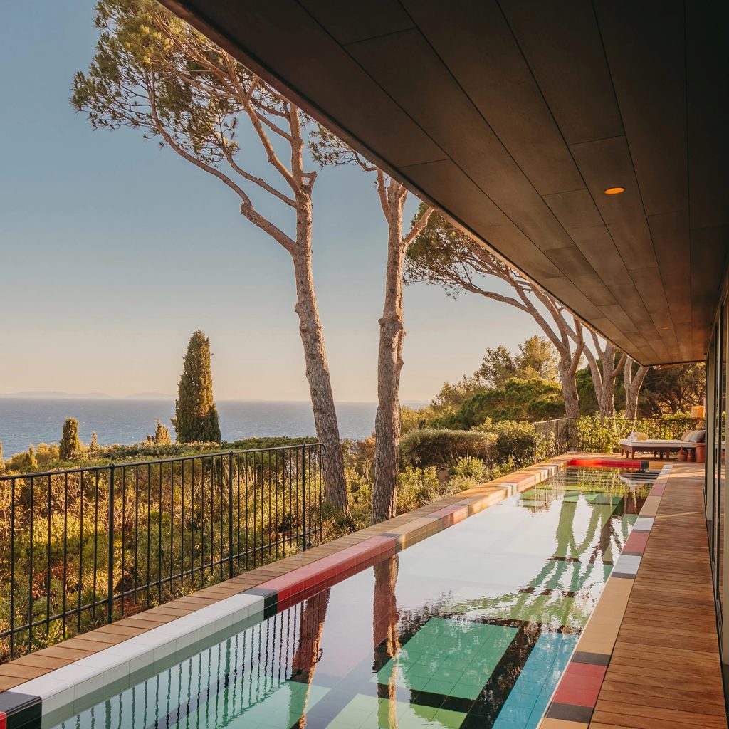 terrasse Villa W avec piscine décoration contemporaine terrasse Villa W avec piscine décoration contemporaine
