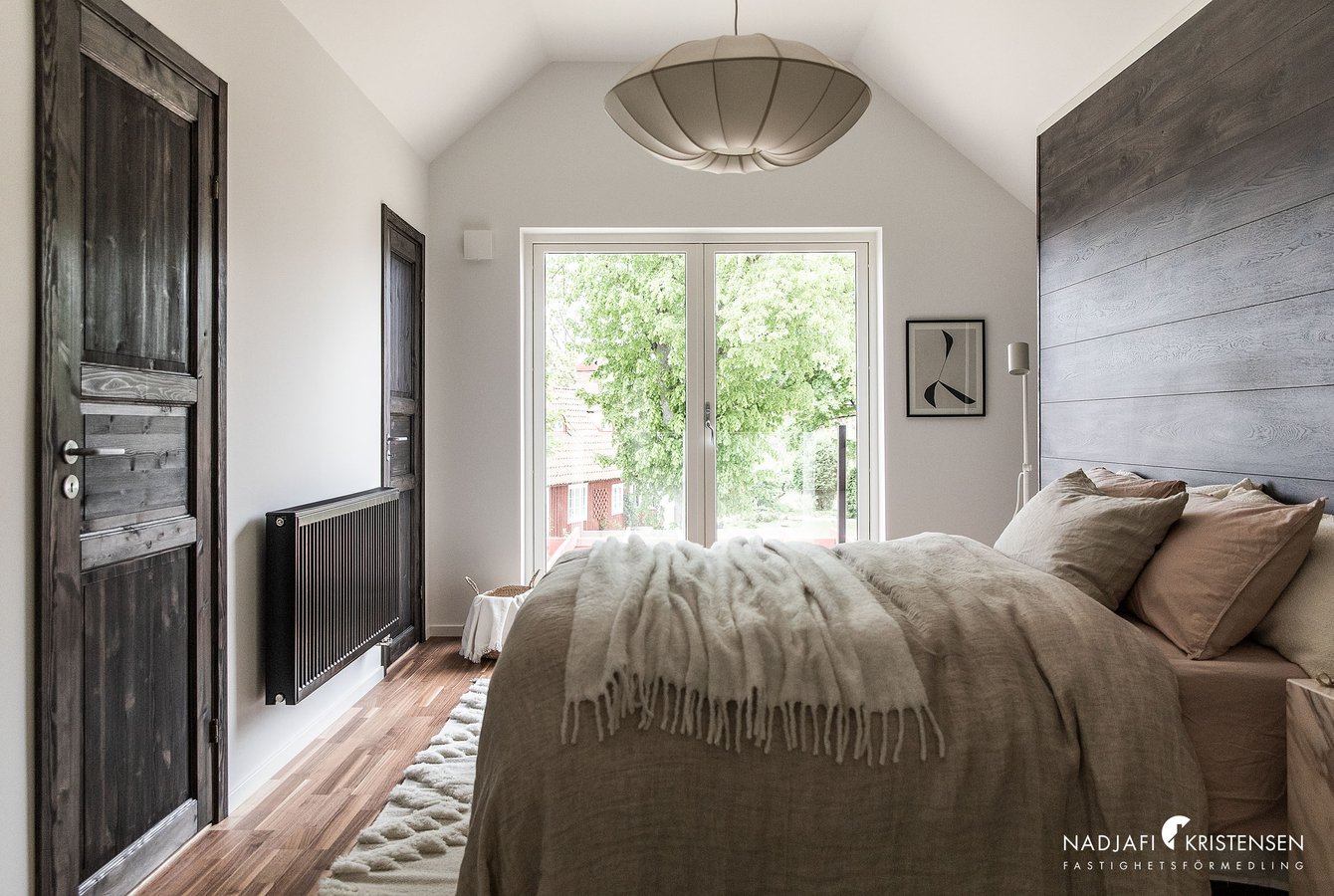 chambre mansardée décoration contemporaine