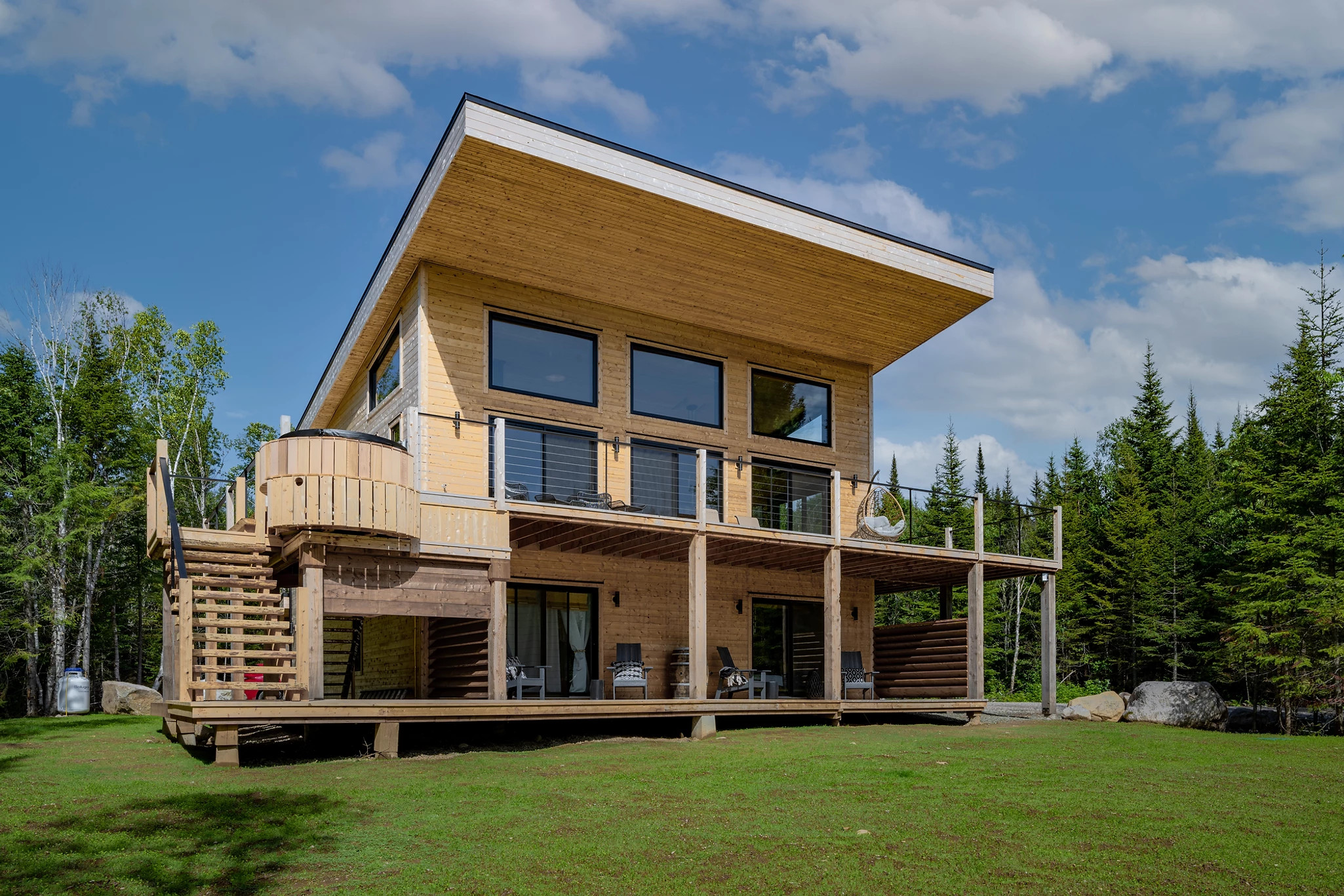 maison en bois chalet le Tipee Canada maison en bois chalet le Tipee Canada