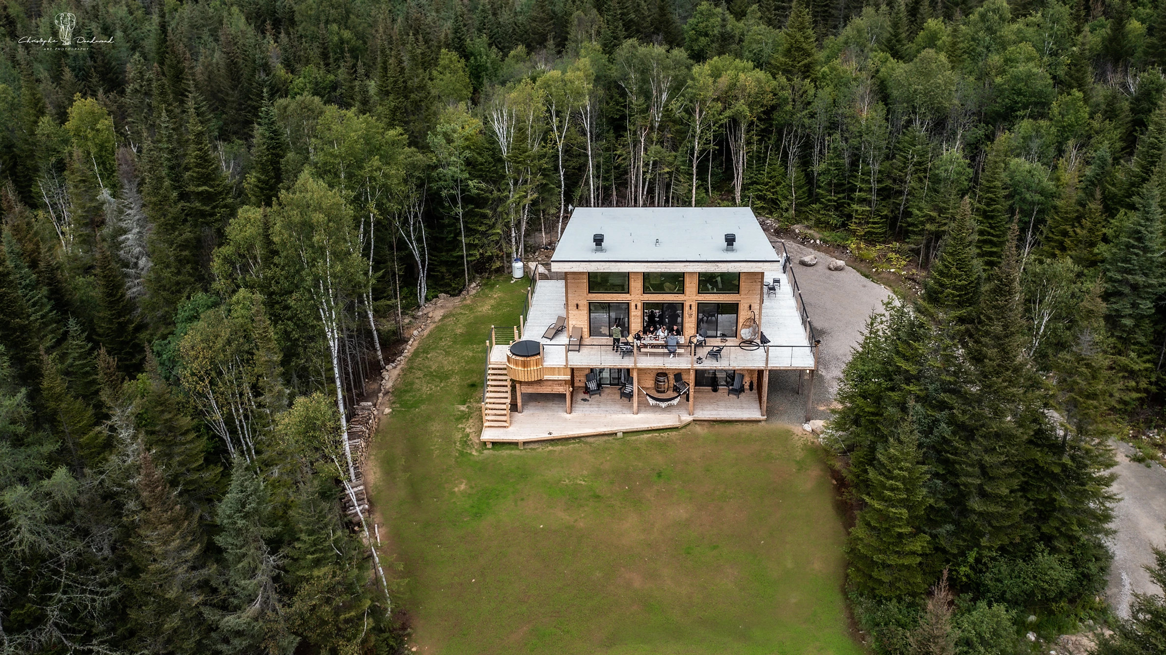 maison en bois chalet le Tipee Canada maison en bois chalet le Tipee Canada