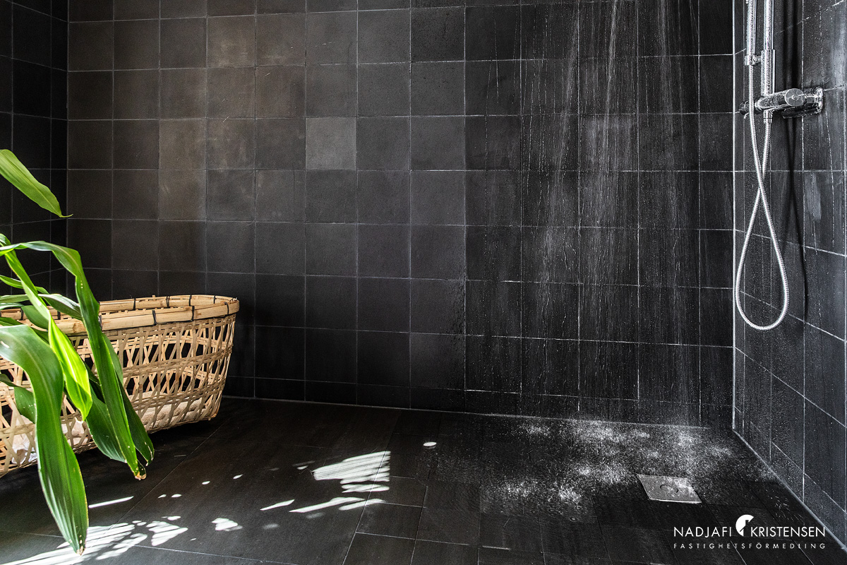 salle de bain zelliges noires salle de bain zelliges noires
