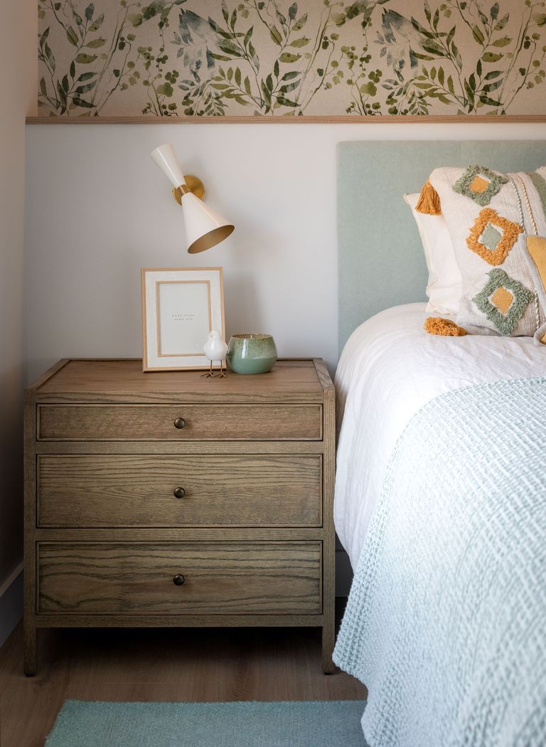 chambre décoration contemporaine verte avec papier-peint