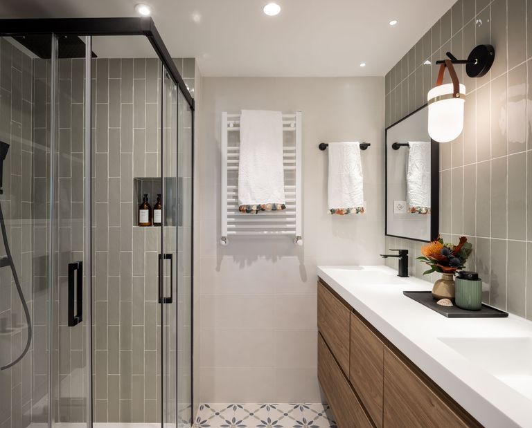 salle de bain décoration contemporaine