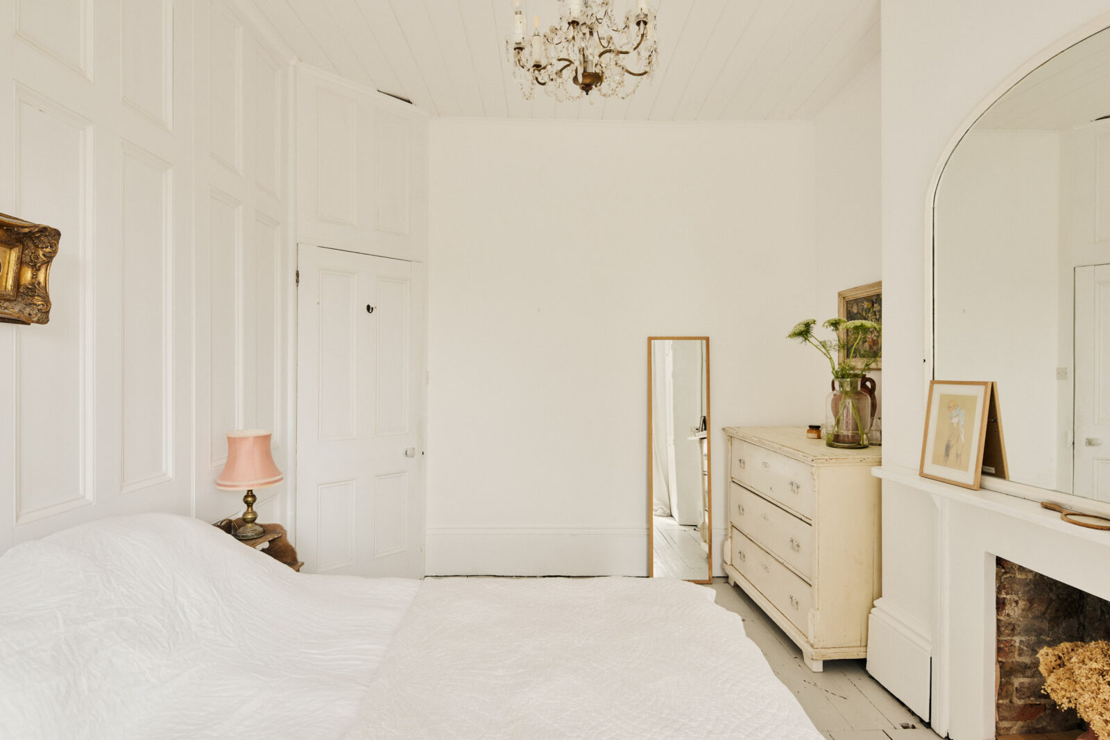 chambre blanche avec cheminée ancienne chambre blanche avec cheminée ancienne