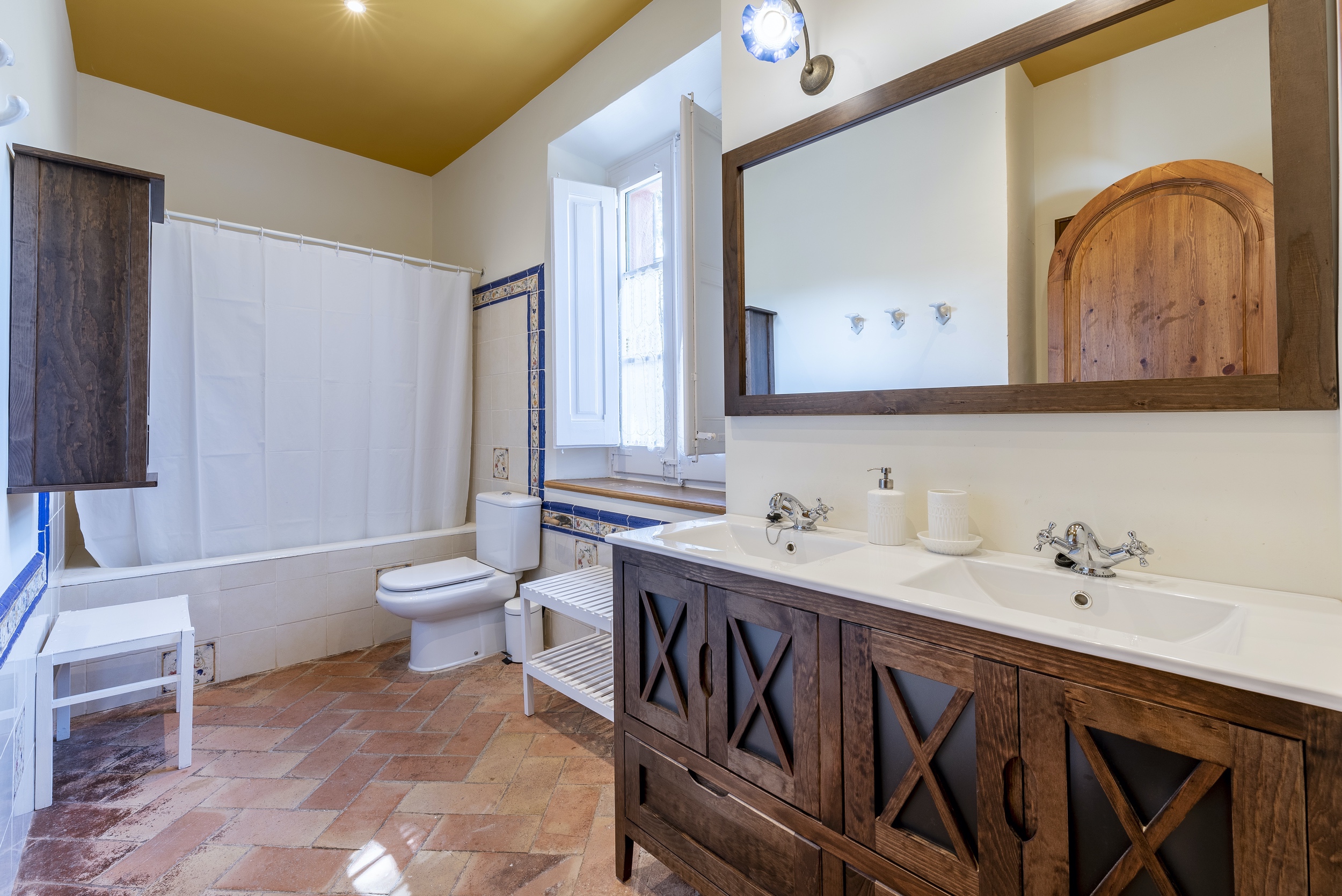 salle de bain rustique sol terre cuite salle de bain rustique sol terre cuite