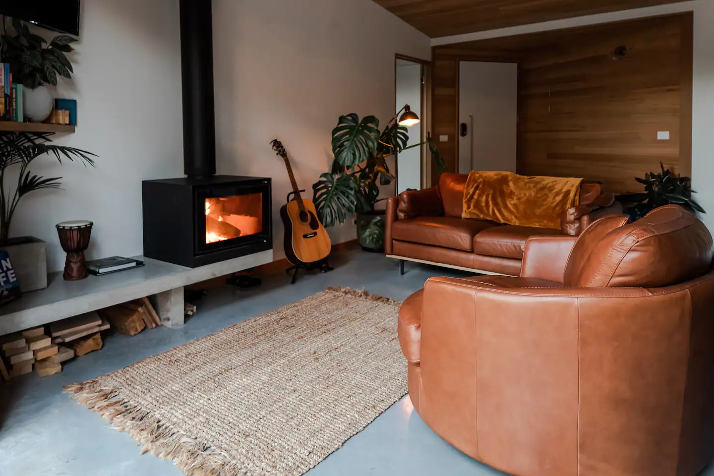 salon avec poêle à bois salon avec poêle à bois