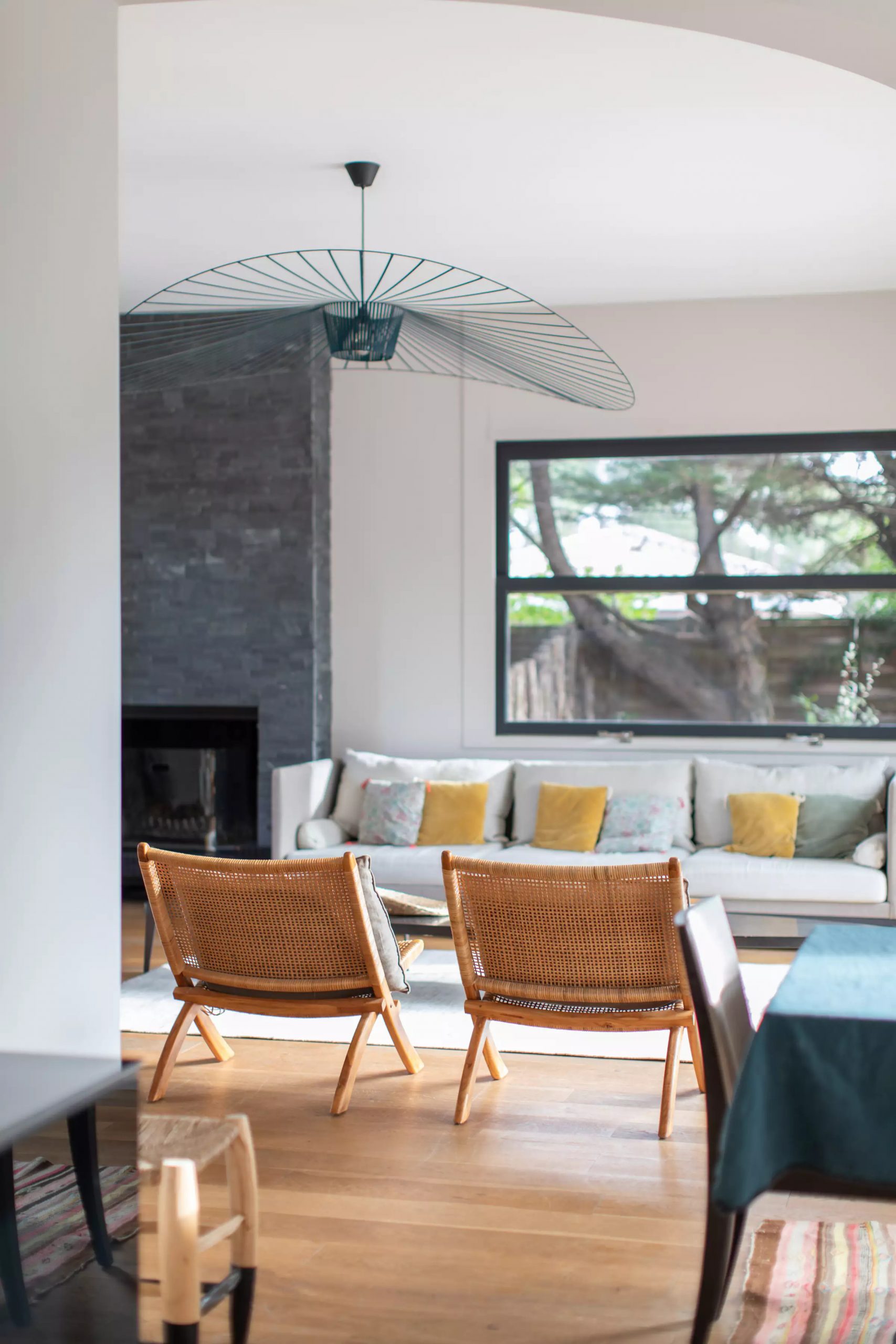 salon avec cheminée villa Neutra Le Cap Ferret