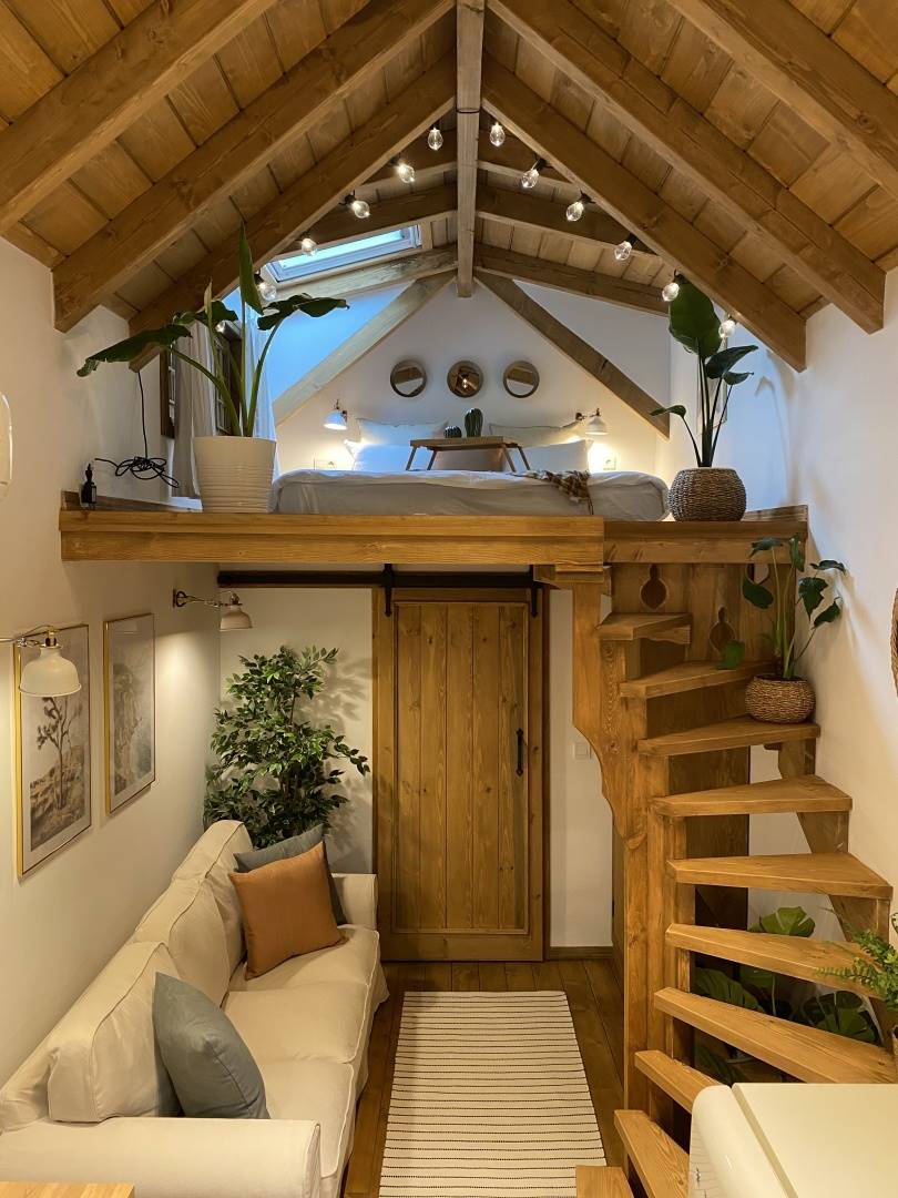 chambre sur mezzanine mini maison 42m2 avec piscine