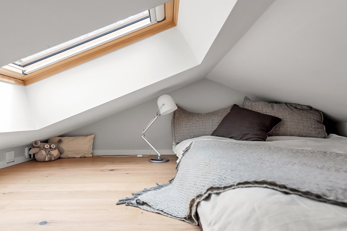 chambre mansardée mini maison de 20m2