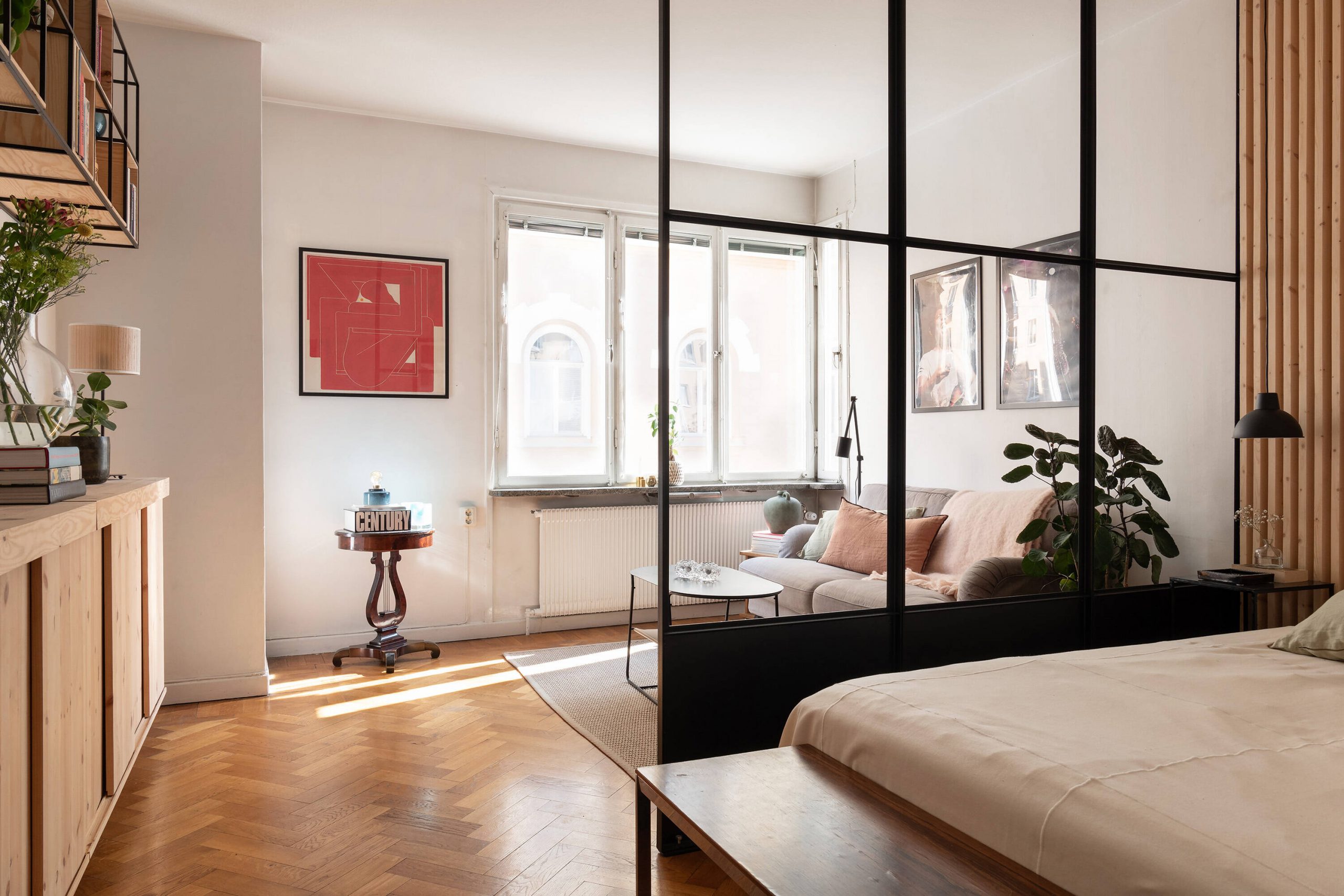 salon et chambre avec verrière studio