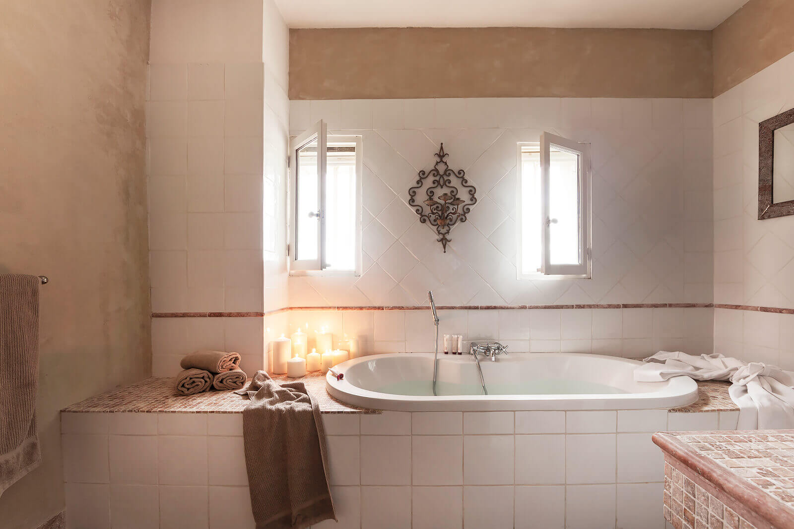 salle de bain zelliges maison en pierre le Mas du Venaissin