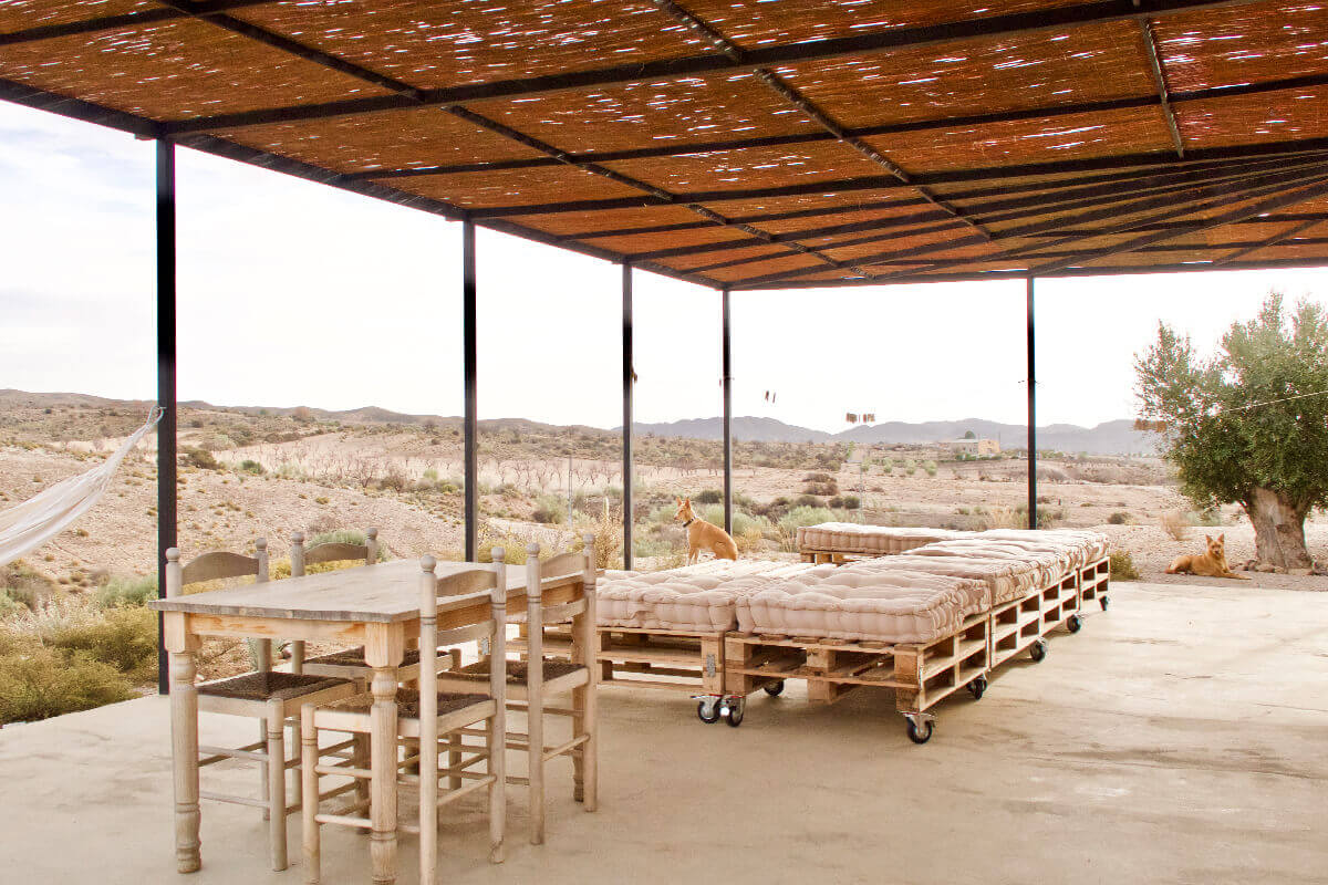 terrasse avec pergola acier