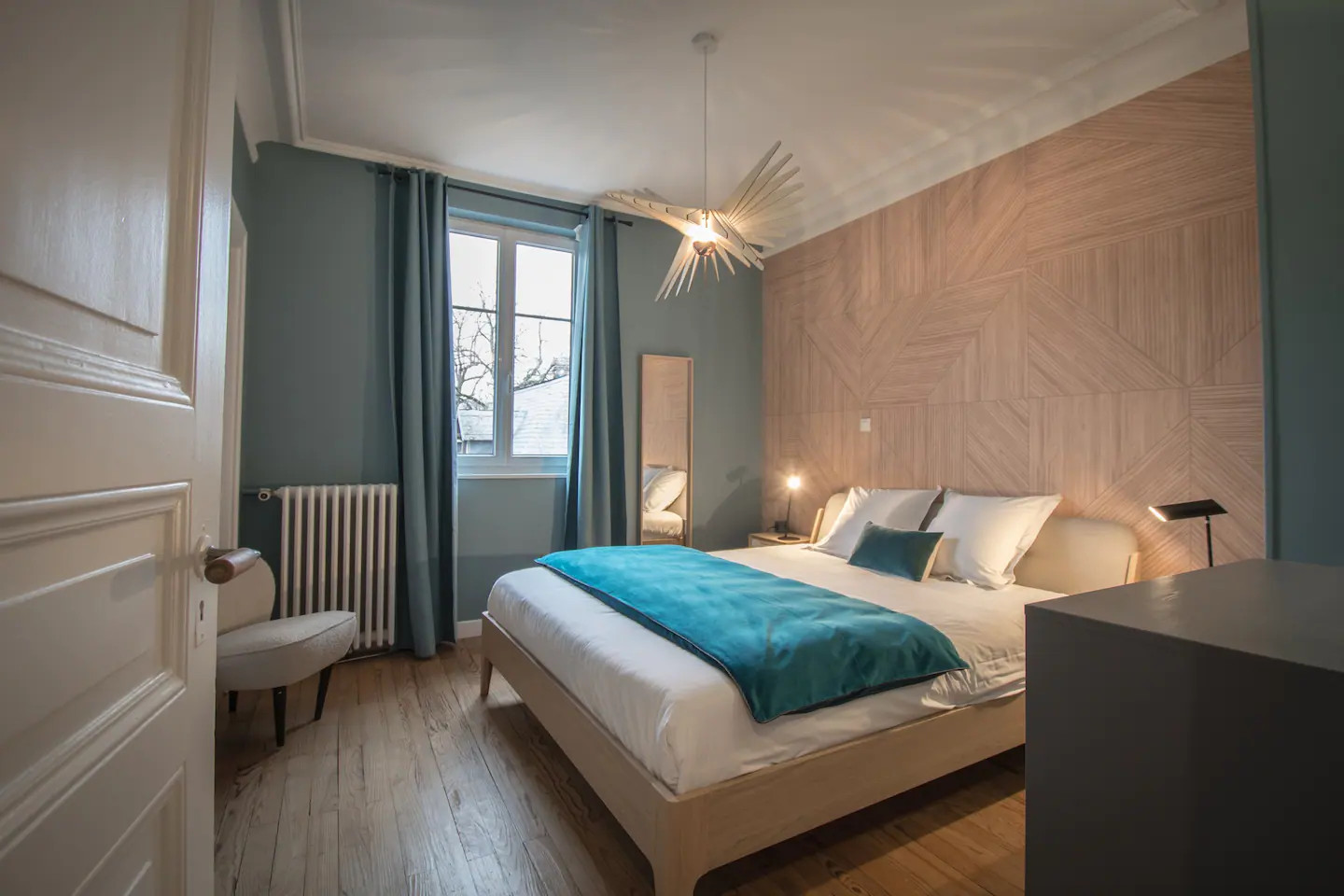 chambre mur bois