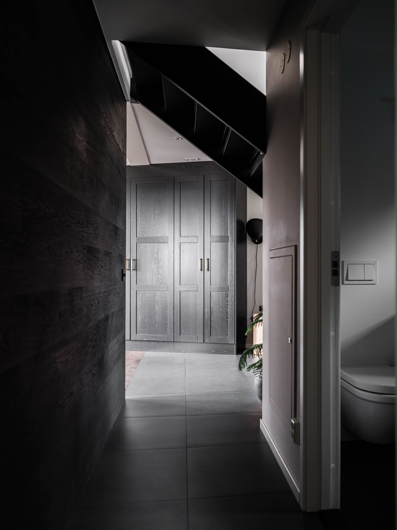 couloir avec placards