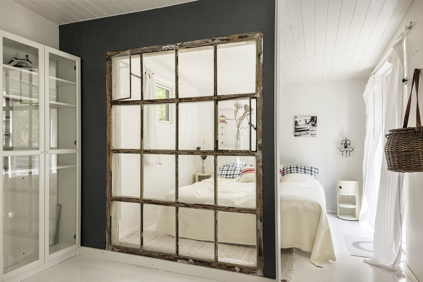 chambre avec verrière métal patiné petite maison 65m2