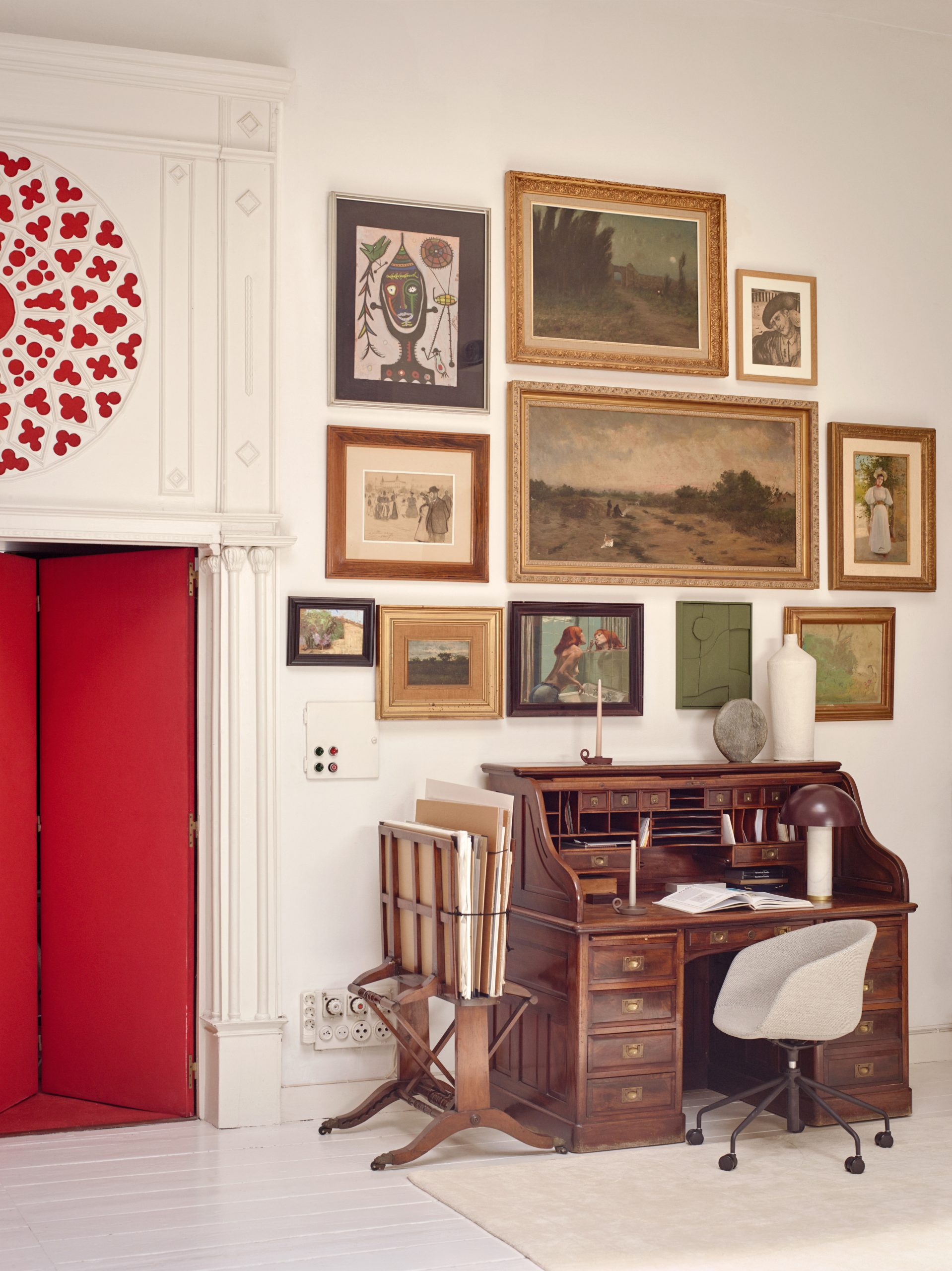 bureau ancien dans salon bureau ancien dans salon