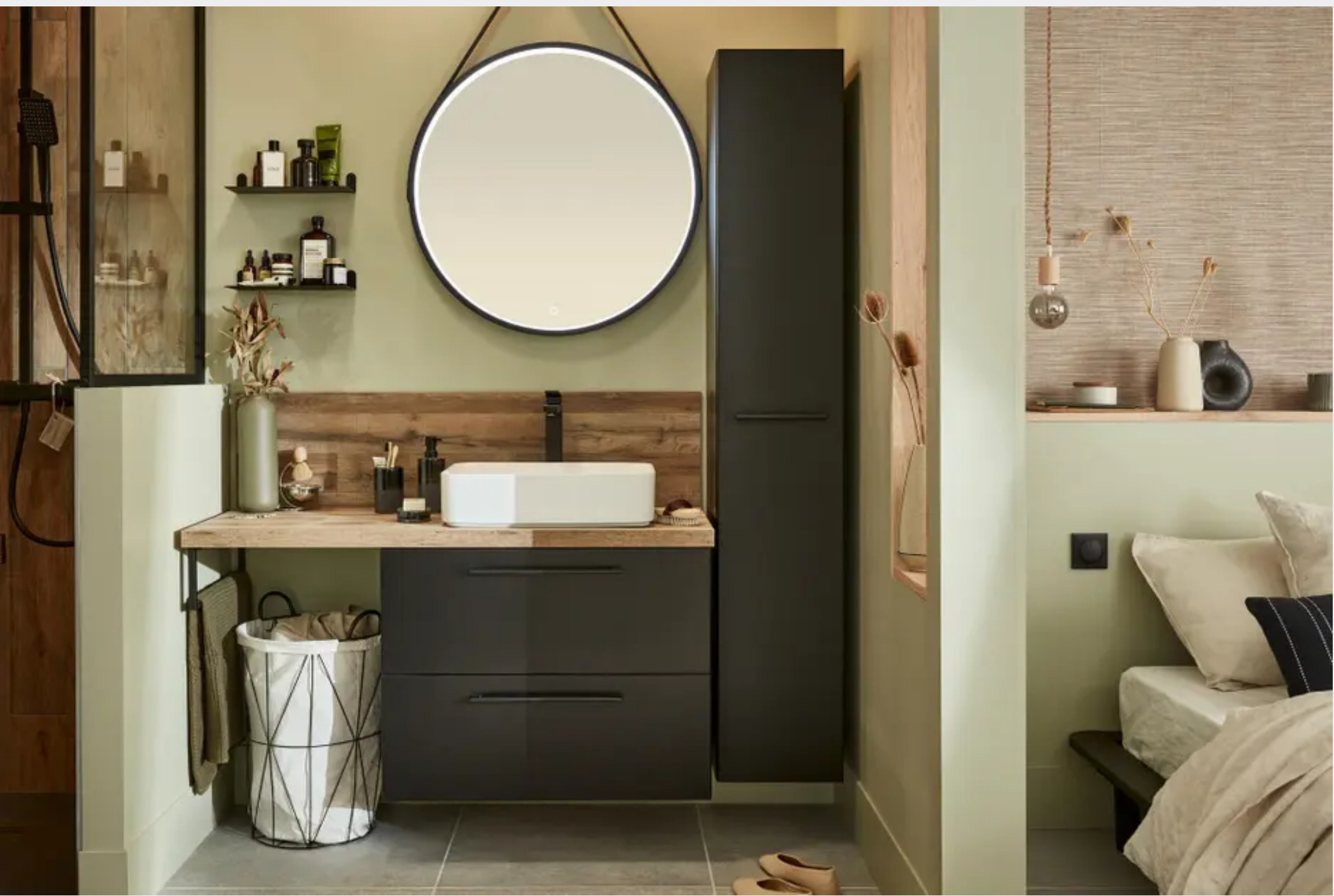 chambre parentale avec salle de bain semi ouverte