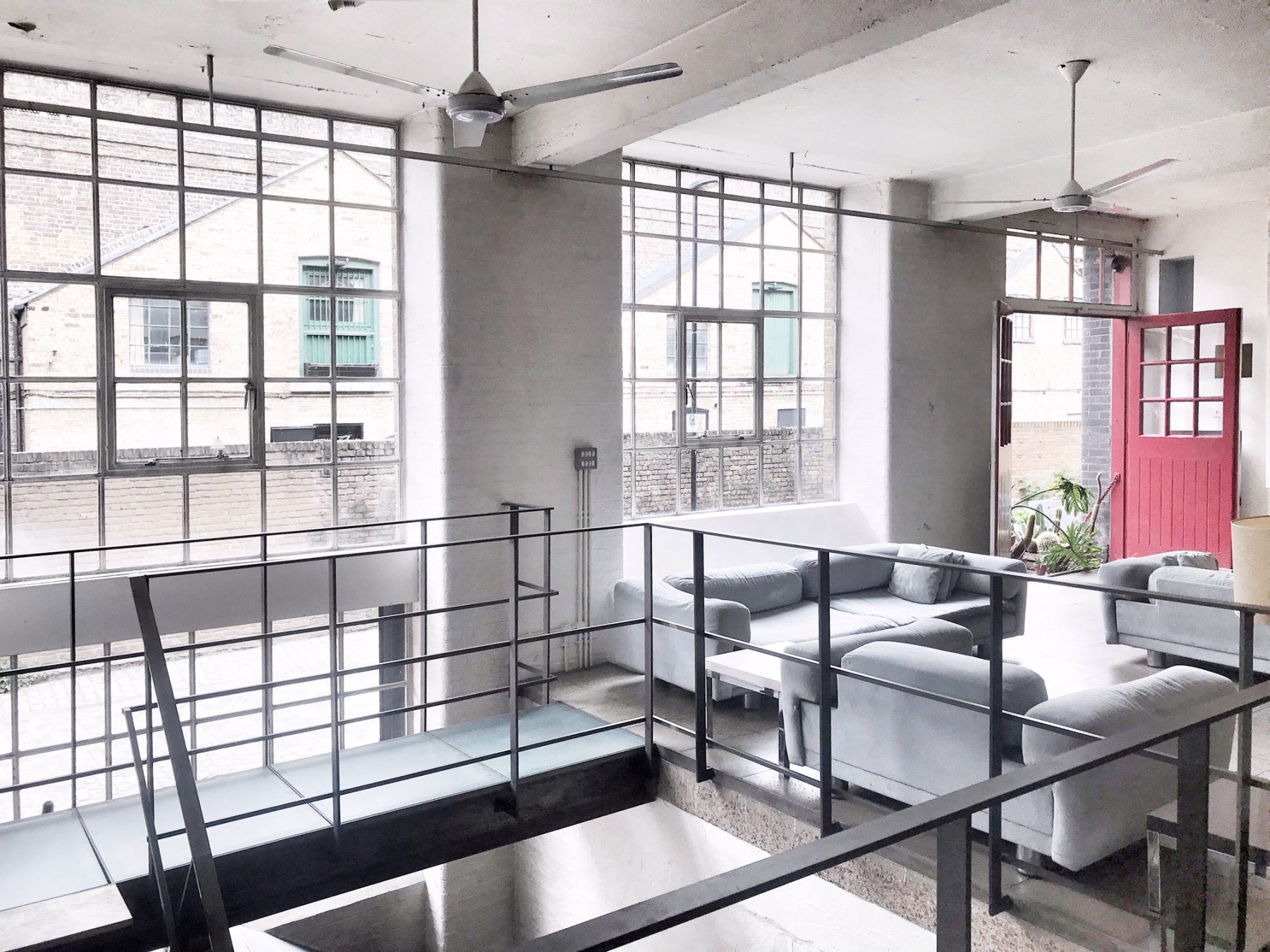 salon sur mezzanine