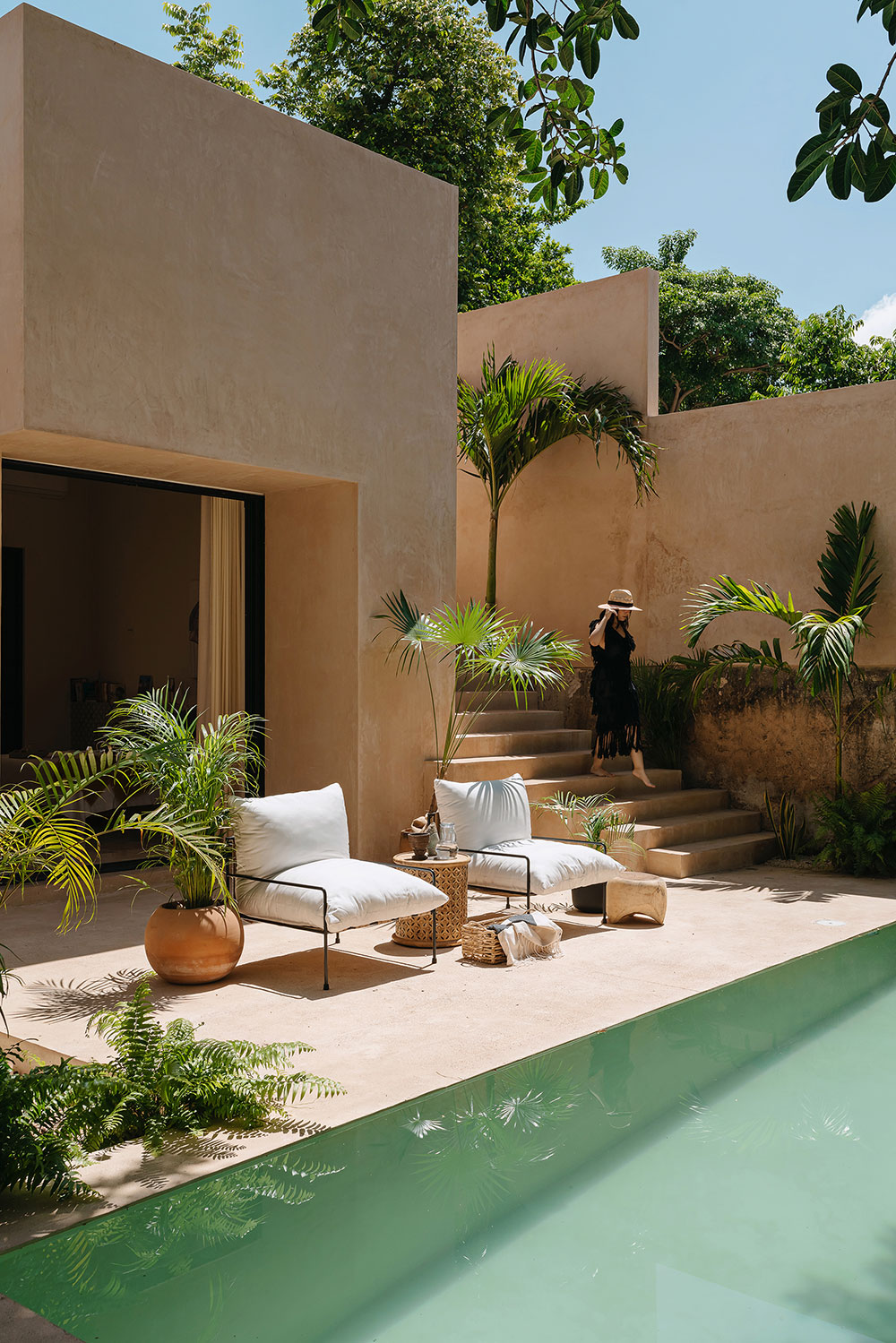 jardin avec piscine maison ancienne rénovée Mexique