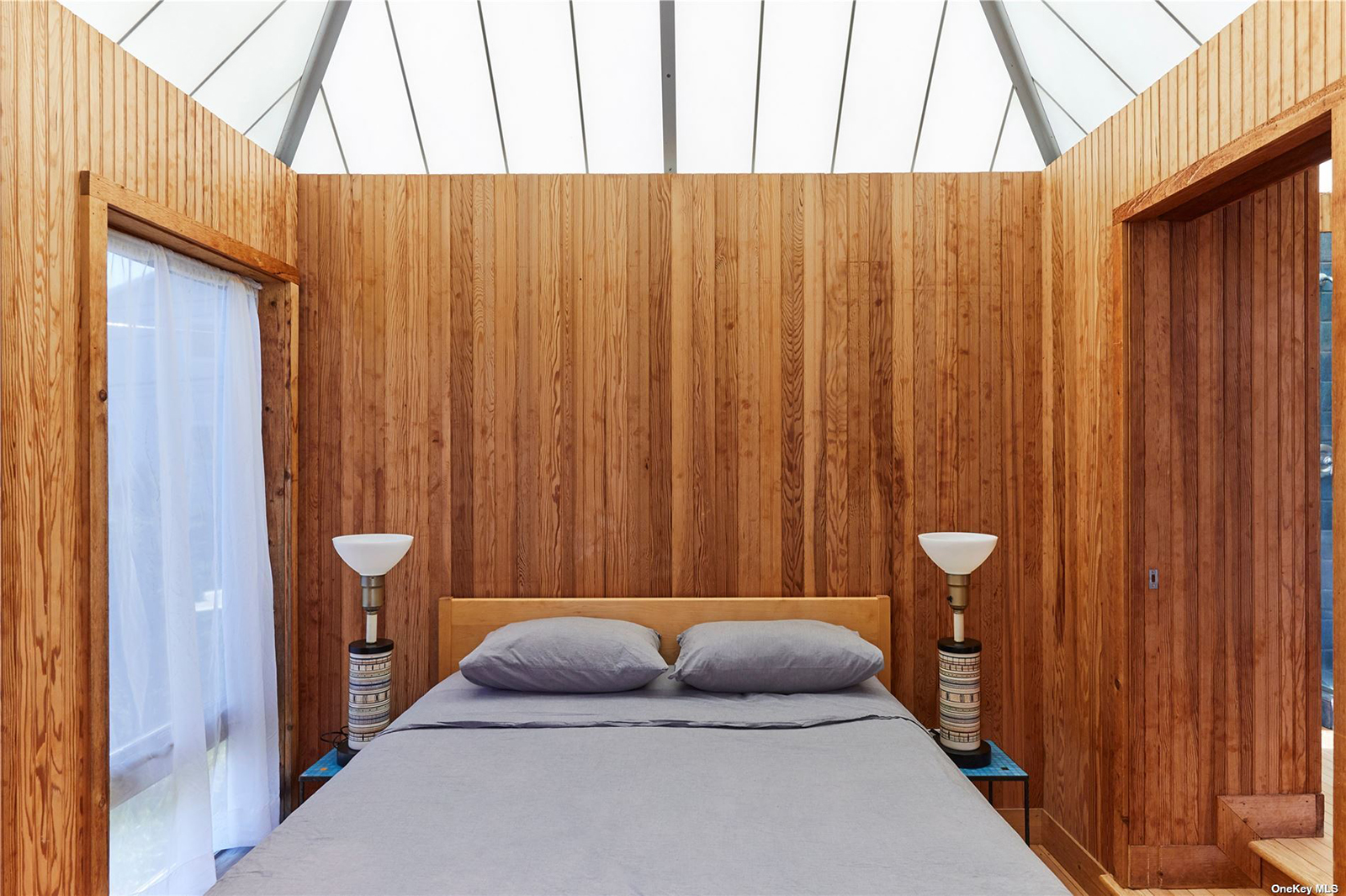 chambre mur bois plafond vitré chambre mur bois plafond vitré