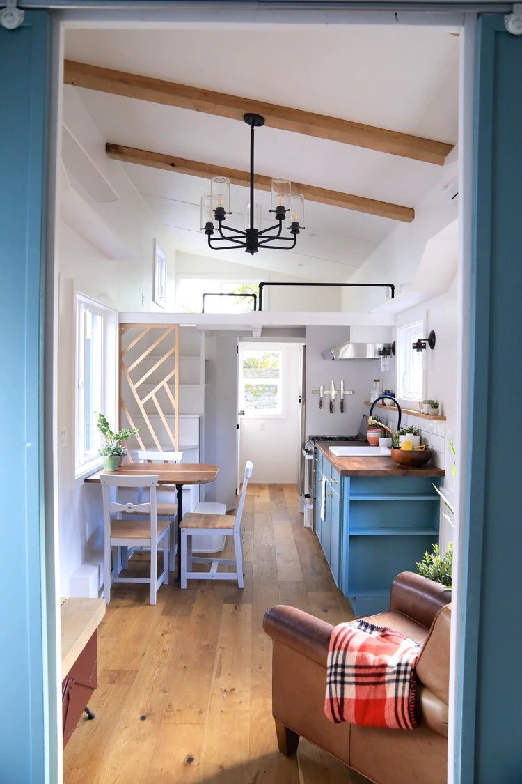 salon avec mezzanine tiny house salon avec mezzanine tiny house