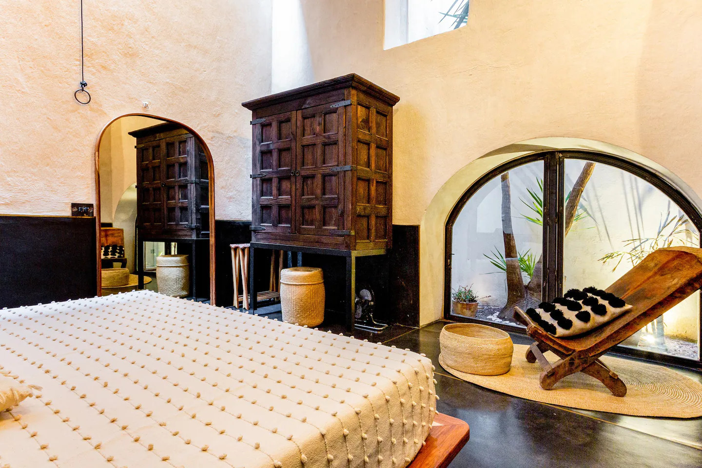 chambre avec fenêtre demi-lune chambre avec fenêtre demi-lune