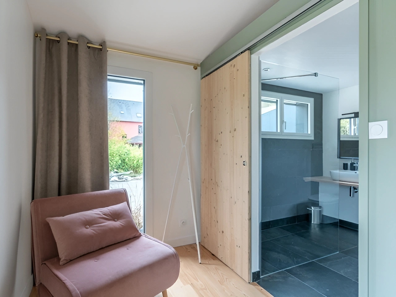salle de bain carrelage sol gris