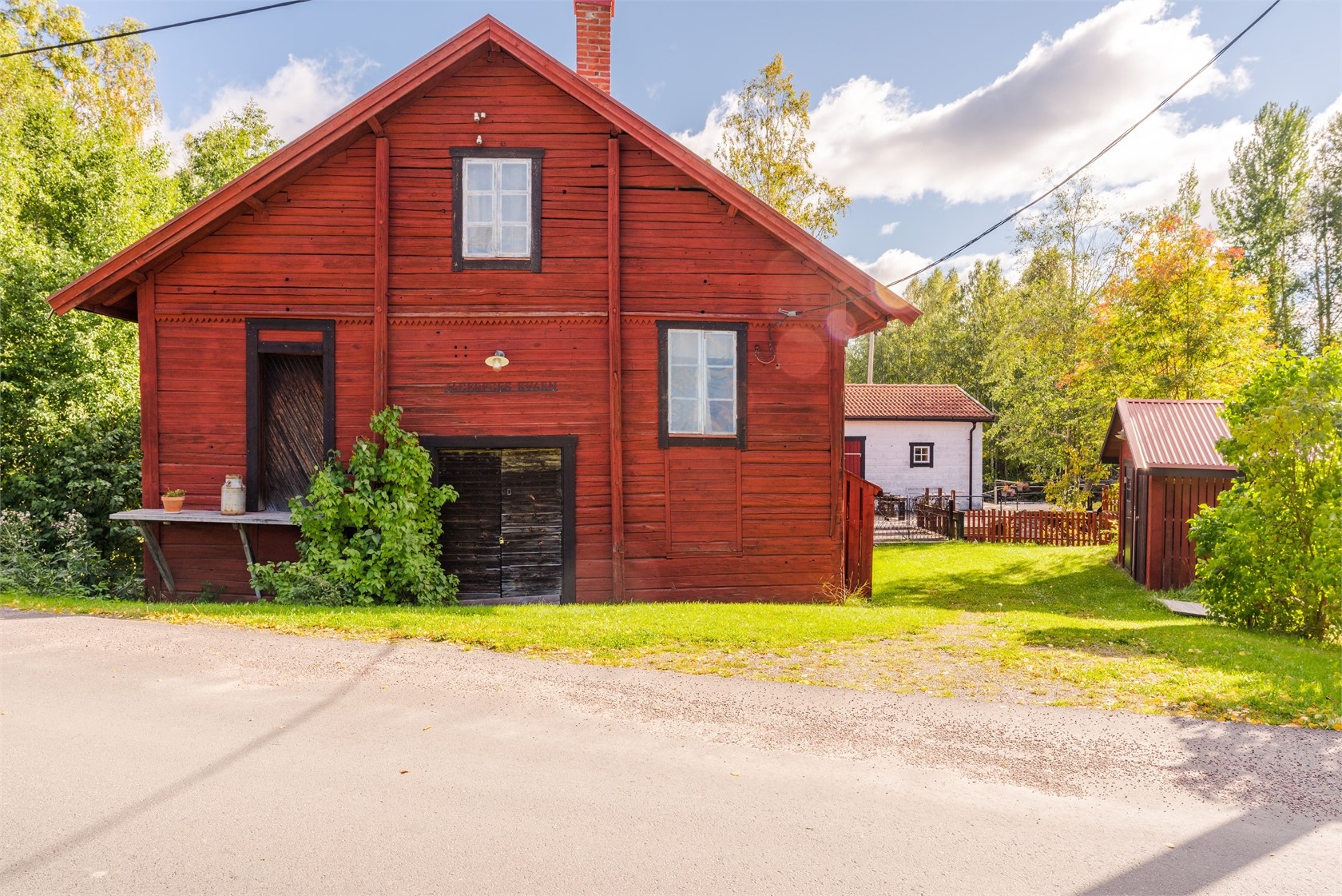 grange en bois rouge Suède grange en bois rouge Suède