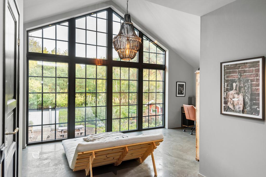salon et bureau étage maison en bois