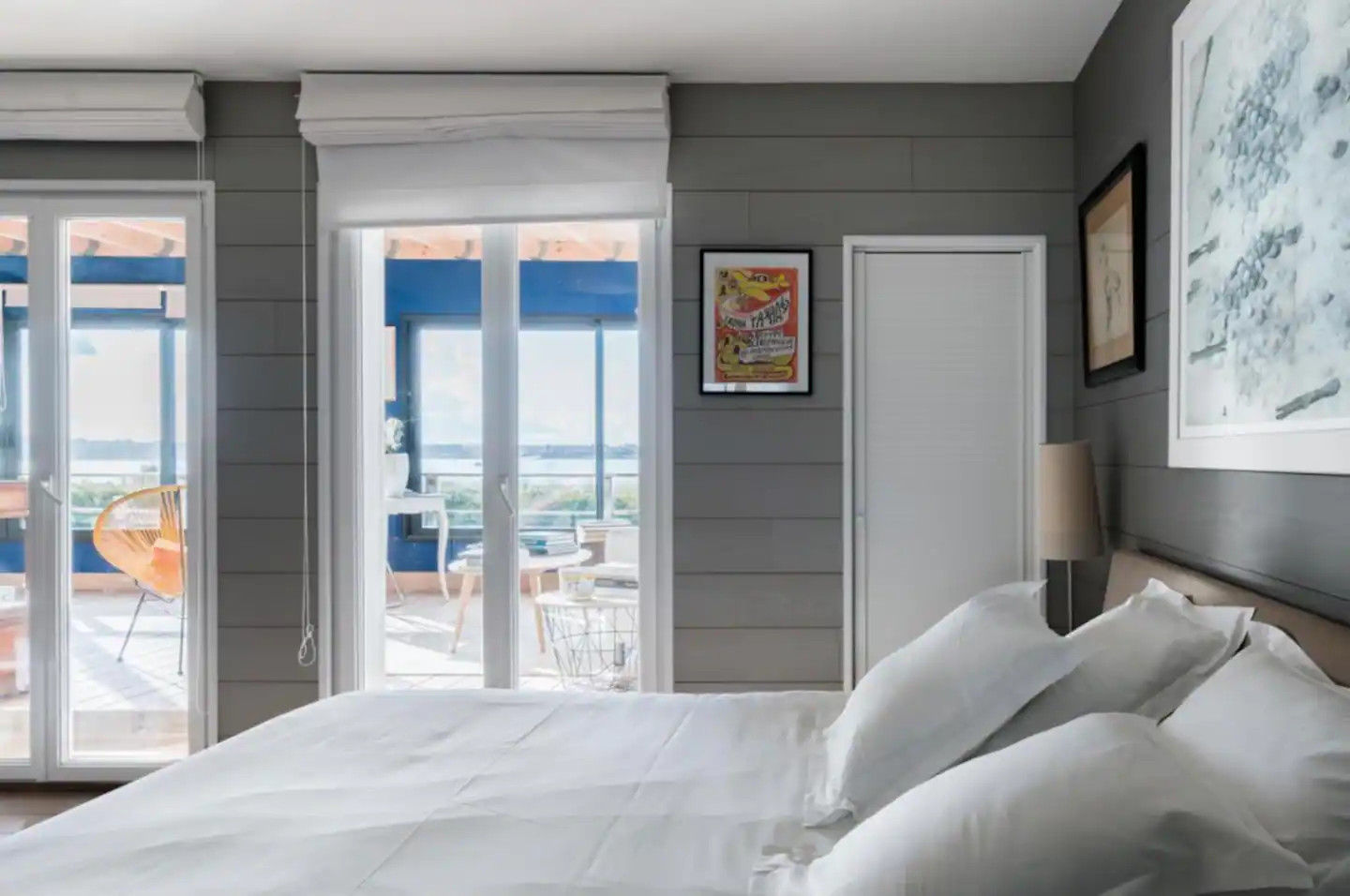 chambre en second jour villa contemporaine face à la mer