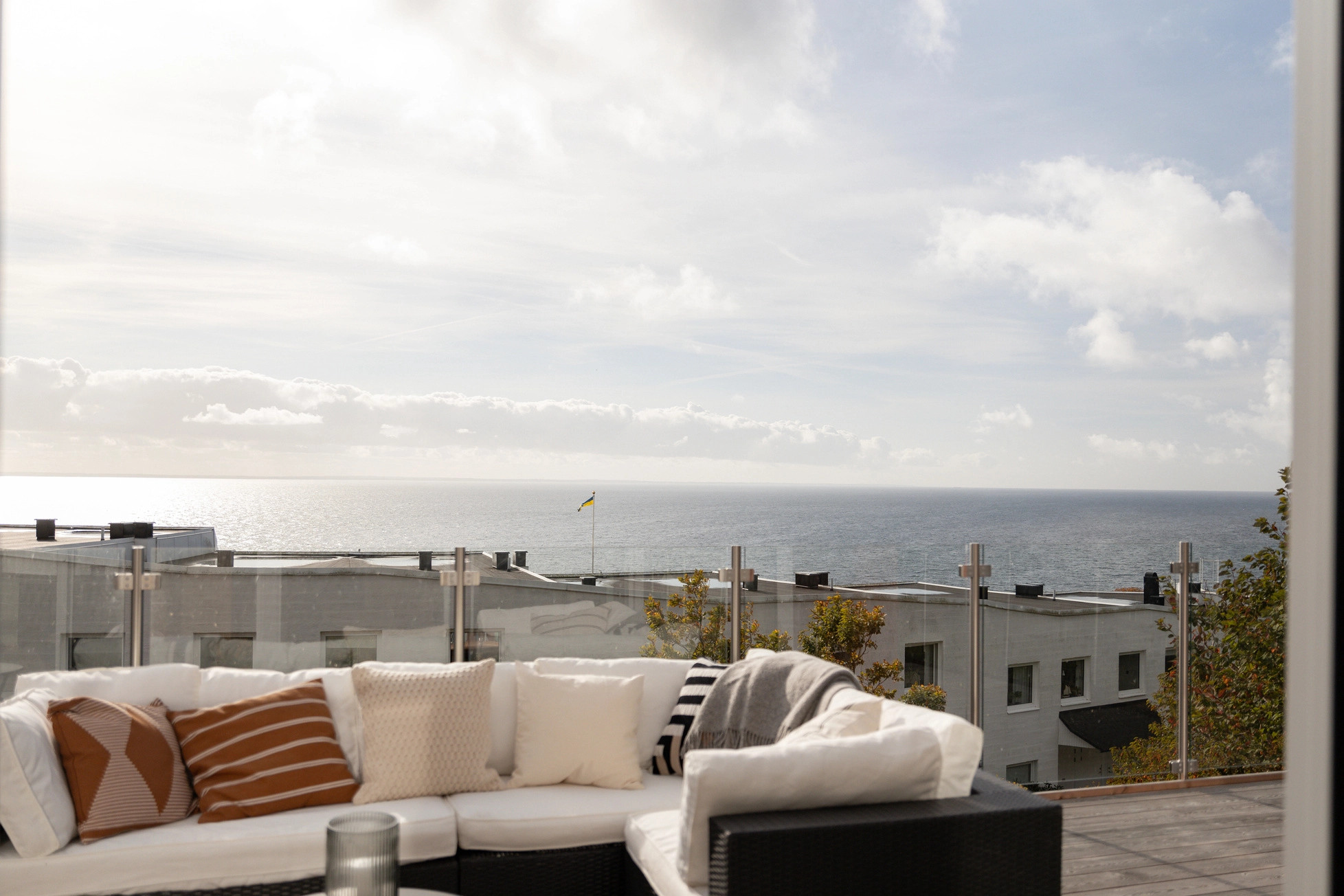 maison en bois avec terrasse vue mer maison en bois avec terrasse vue mer