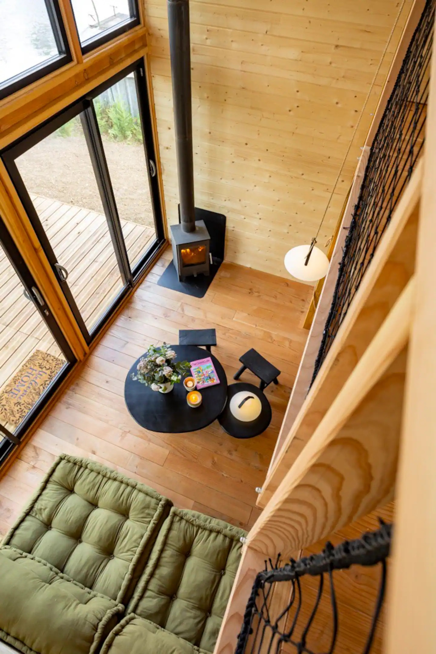 salon mini maison en bois cabane Shelta salon mini maison en bois cabane Shelta
