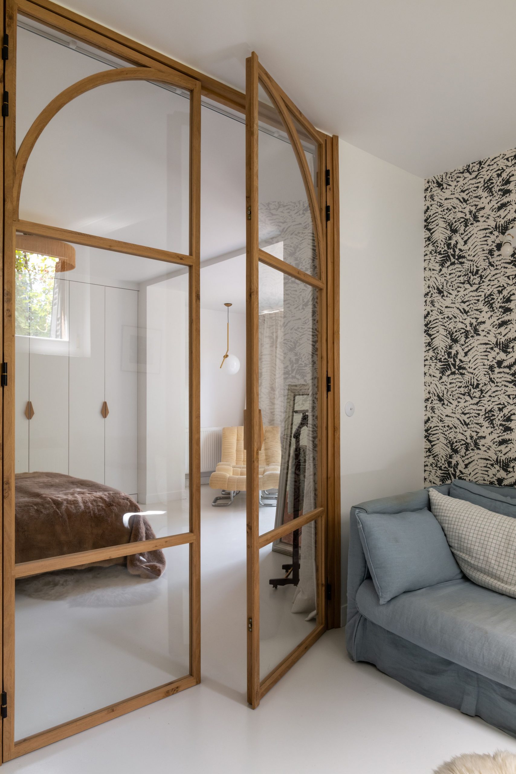 chambre parentale maison rénovée Paris par Camille Hermand chambre parentale maison rénovée Paris par Camille Hermand