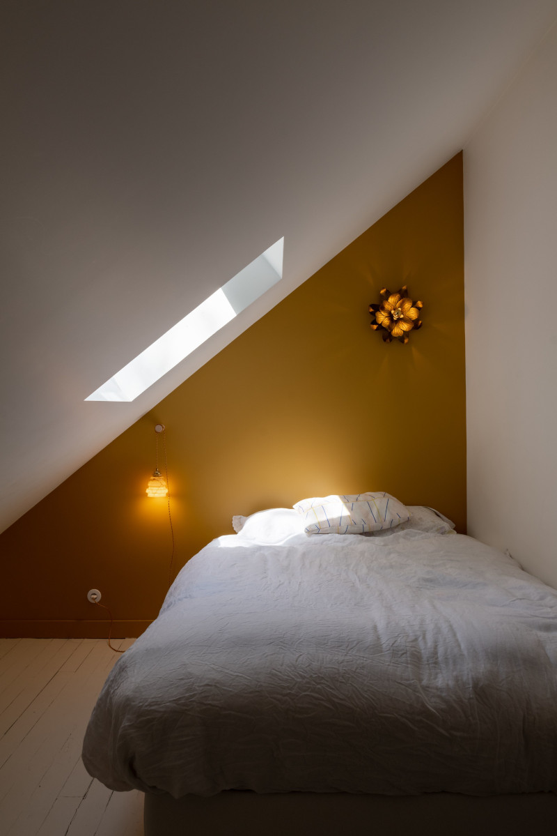 chambre mansardée jaune chambre mansardée jaune