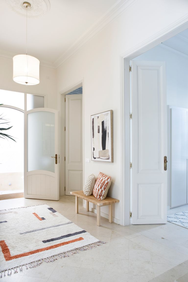 entrée avec banc décoration contemporaine entrée avec banc décoration contemporaine