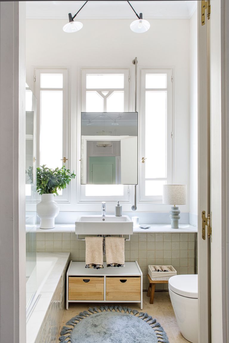 salle de bain avec fenêtre salle de bain avec fenêtre