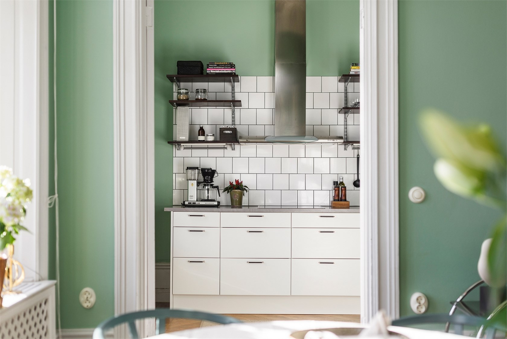 cuisine murs peints en vert cuisine murs peints en vert