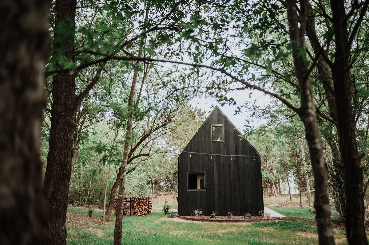 petite maison en cèdre